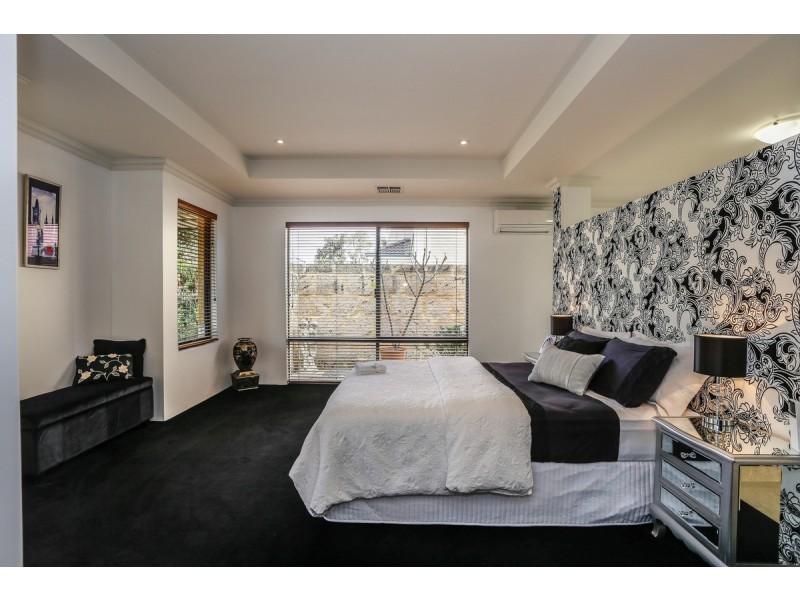 6 Privet Lane, Stirling WA 6021