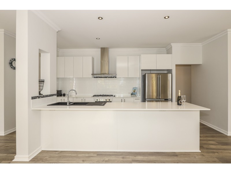 6 Privet Lane, Stirling WA 6021