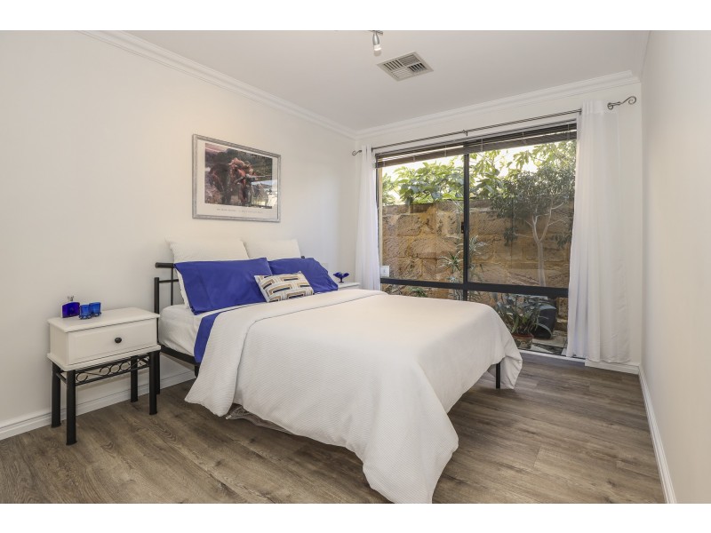 6 Privet Lane, Stirling WA 6021