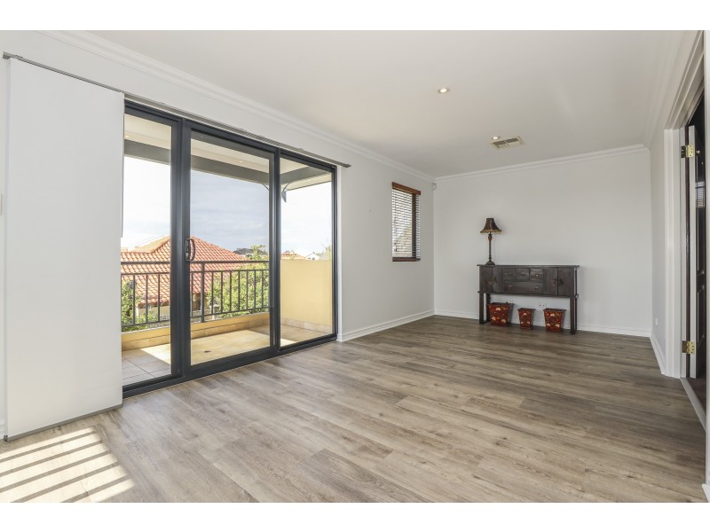 6 Privet Lane, Stirling WA 6021