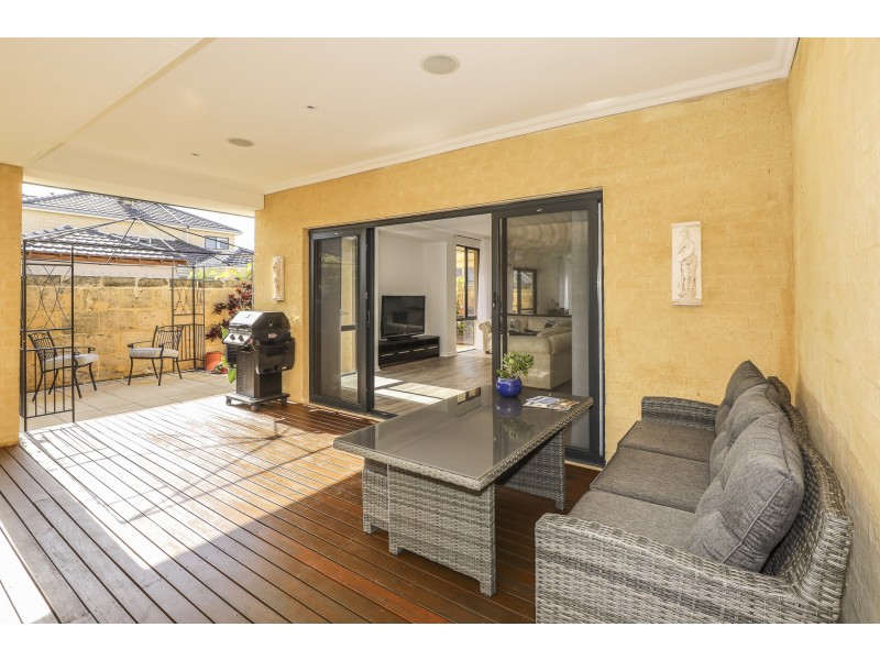 6 Privet Lane, Stirling WA 6021