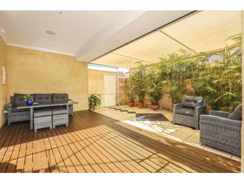 6 Privet Lane, Stirling WA 6021