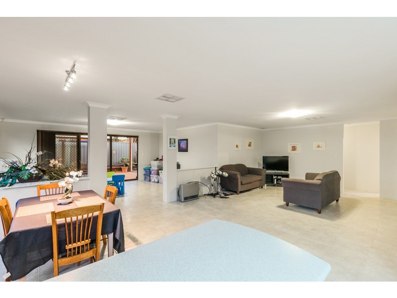 7 Sunbury Link, Wellard WA 6170