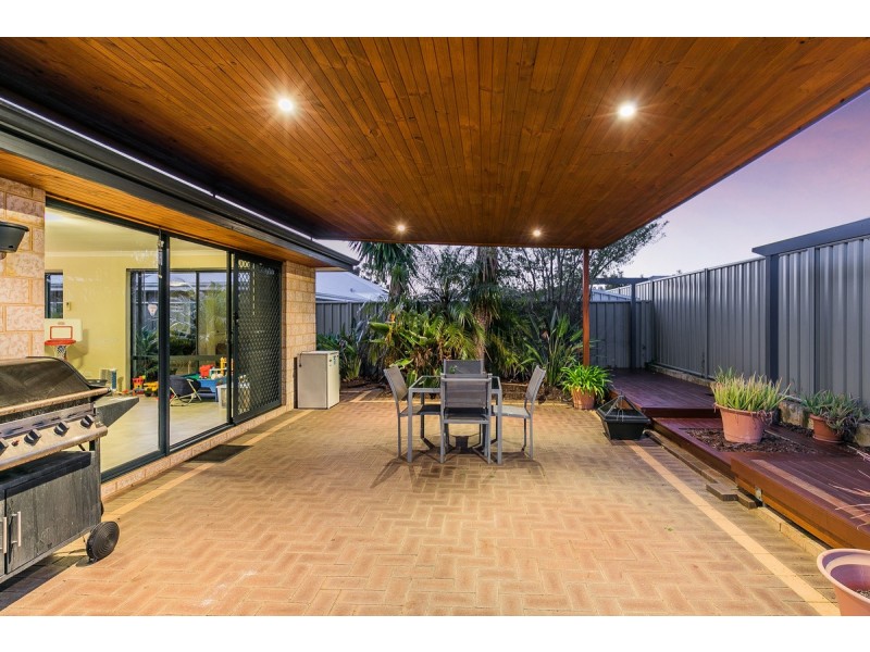 7 Sunbury Link, Wellard WA 6170