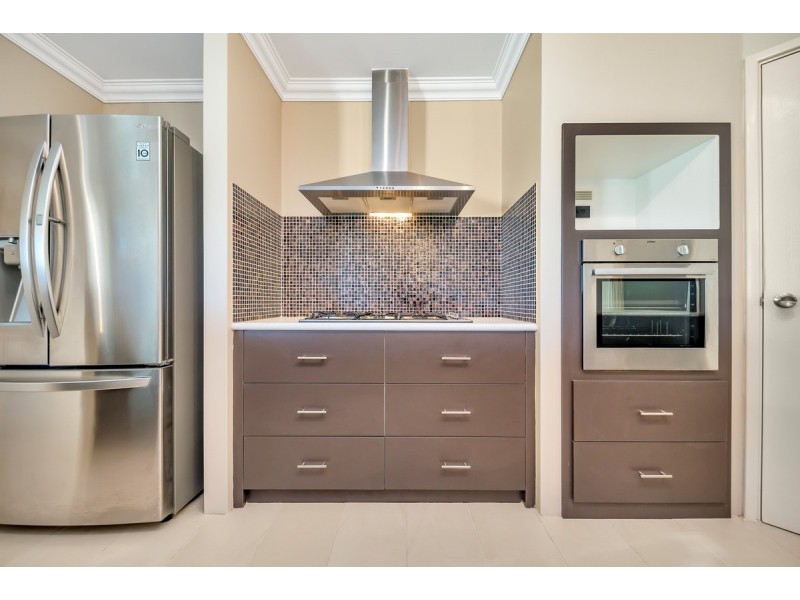 9 Jolly Rambler Boulevard, Ravenswood WA 6208