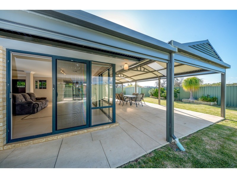 9 Jolly Rambler Boulevard, Ravenswood WA 6208