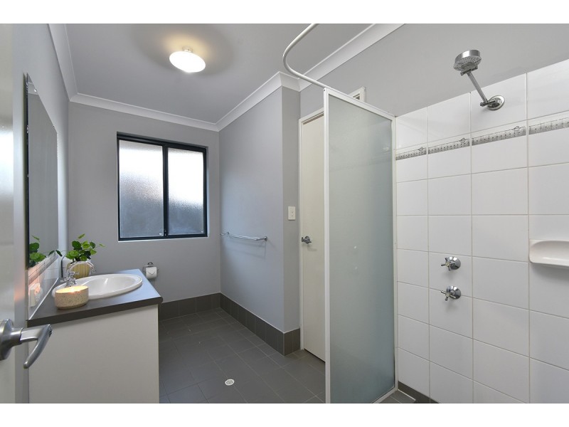 48 Wallum Road, Banksia Grove WA 6031