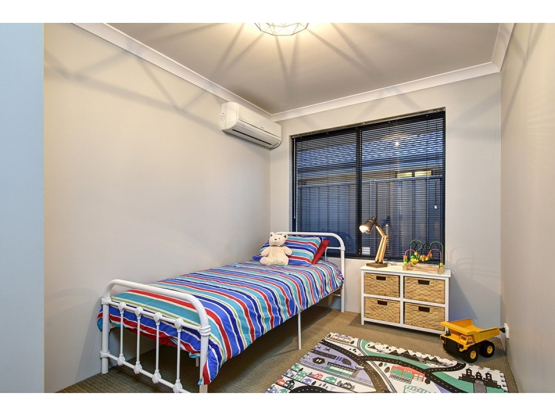 48 Wallum Road, Banksia Grove WA 6031