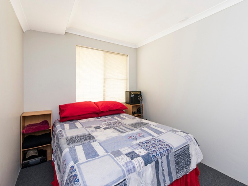 41 Roscommon Crescent, Orelia WA 6167