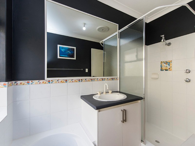 41 Roscommon Crescent, Orelia WA 6167