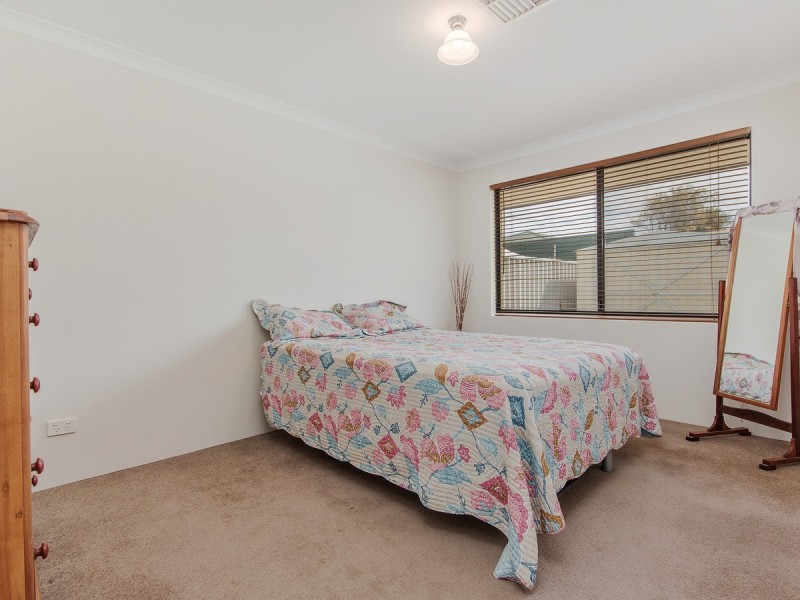 13 San Cristobal Gardens, Secret Harbour WA 6173