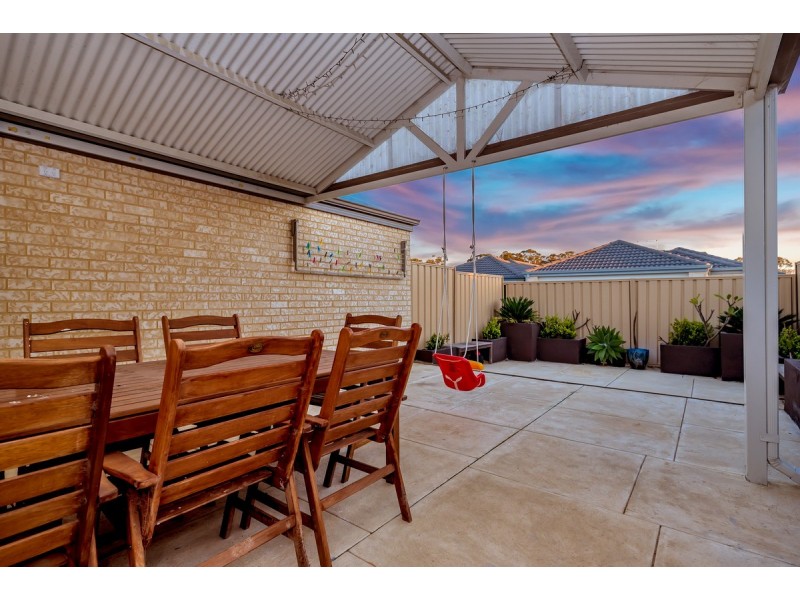 16 Baroness Road, Baldivis WA 6171