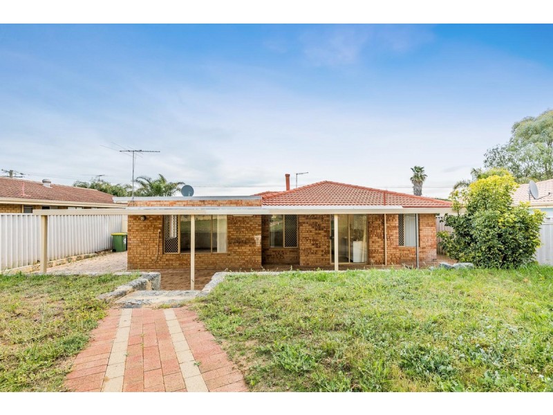 5 Burrows Place, Parmelia WA 6167