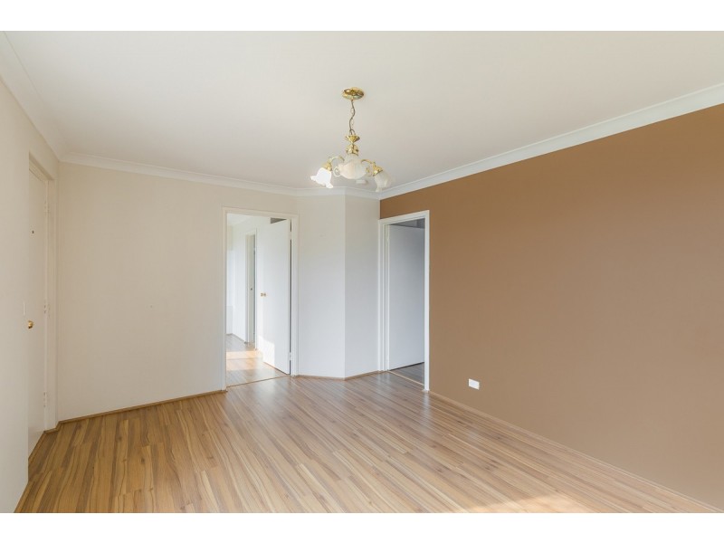 5 Burrows Place, Parmelia WA 6167