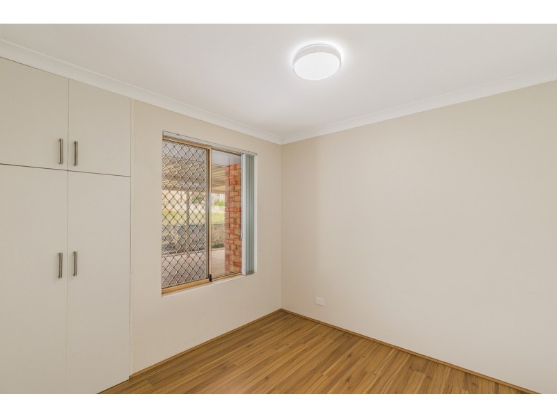 5 Burrows Place, Parmelia WA 6167