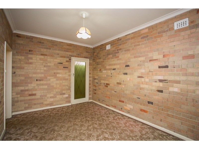 17 Ravenswood Drive, Nollamara WA 6061