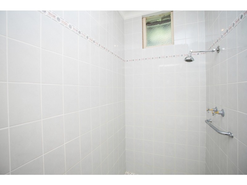 17 Ravenswood Drive, Nollamara WA 6061