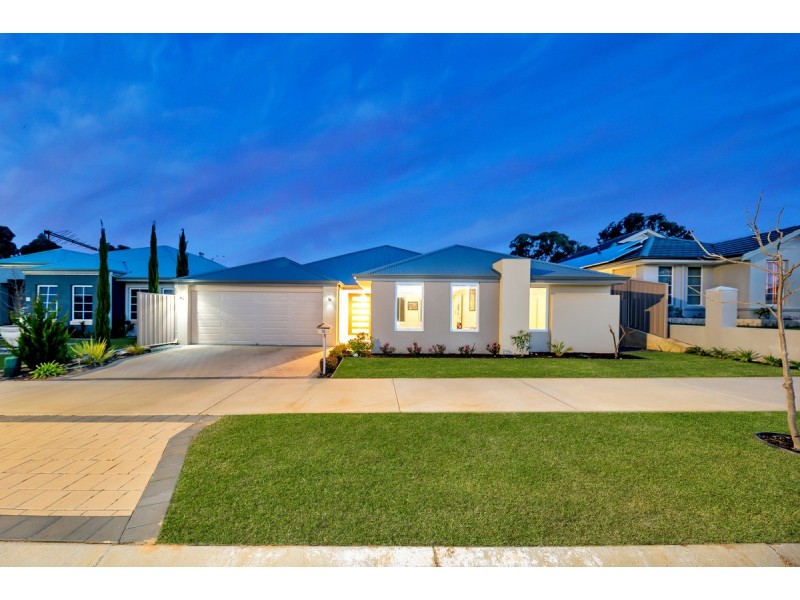 15 Headingley Link, Meadow Springs WA 6210