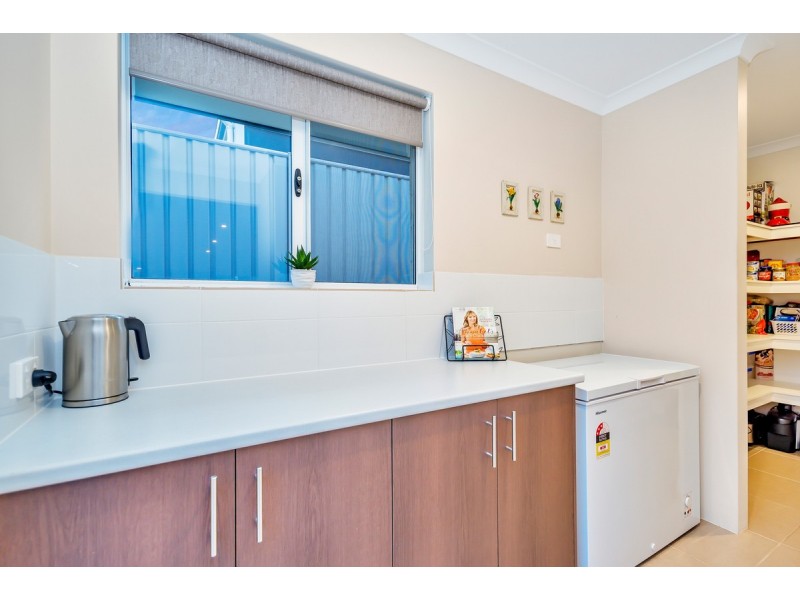 15 Headingley Link, Meadow Springs WA 6210