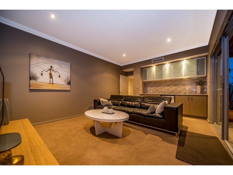 16 Southport Boulevard, Dawesville WA 6211