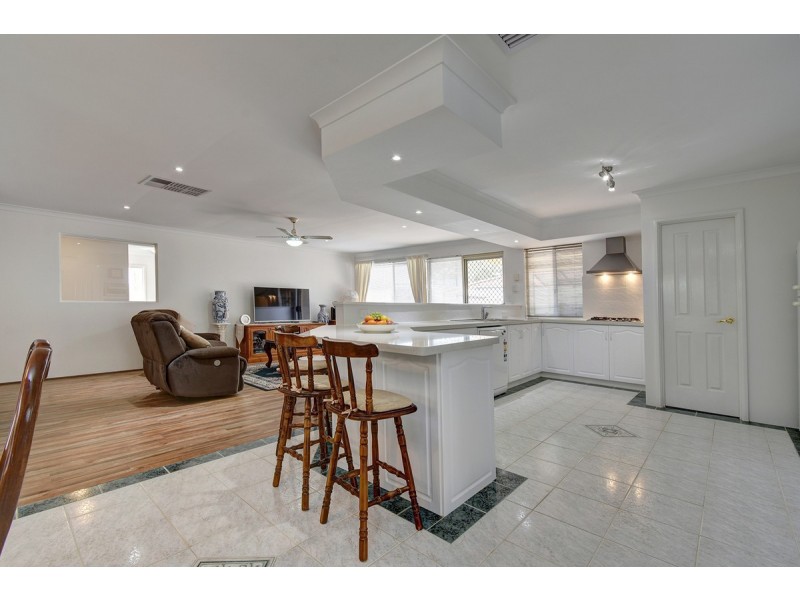 51 Belleville Gardens, Clarkson WA 6030