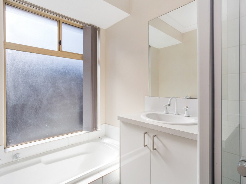 220 Yangebup Road, Yangebup WA 6164