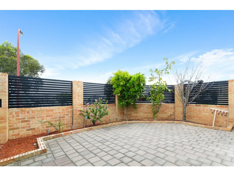 100 Bethwyn Circuit, Madeley WA 6065