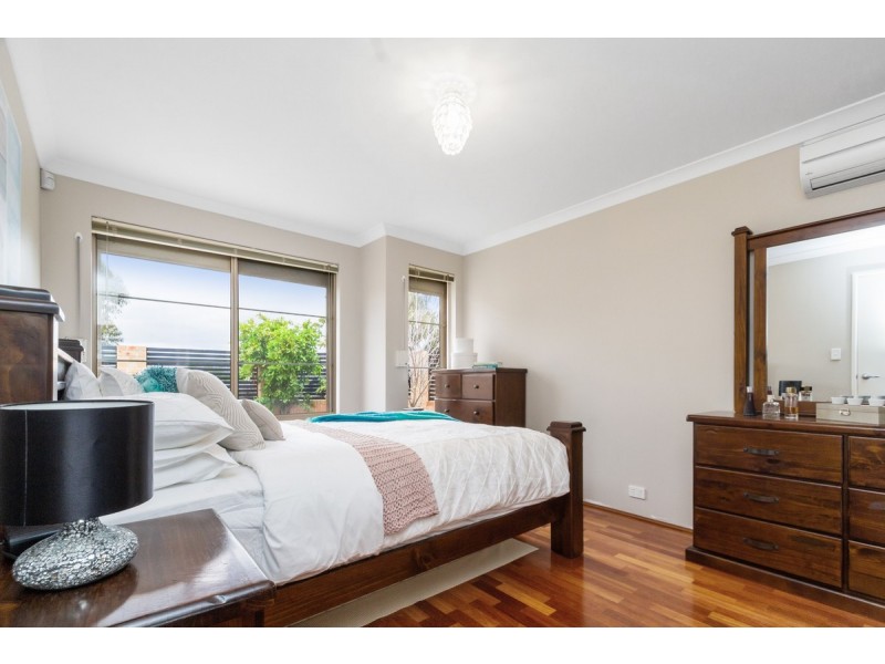 100 Bethwyn Circuit, Madeley WA 6065