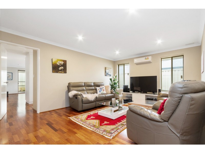 100 Bethwyn Circuit, Madeley WA 6065