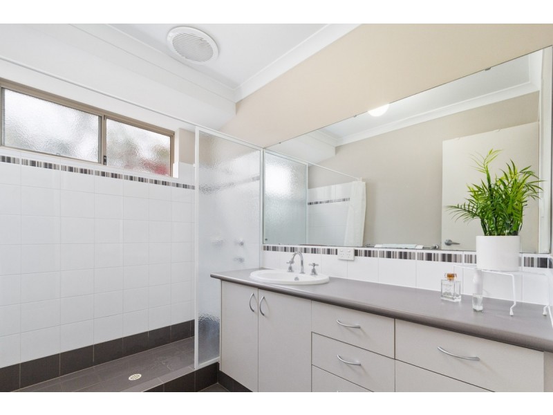 100 Bethwyn Circuit, Madeley WA 6065