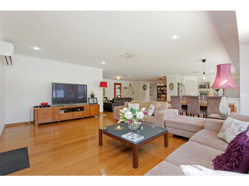 241 Vines Avenue, The Vines WA 6069