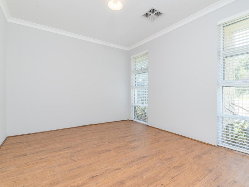 1363 Rowley Road, Hilbert WA 6112