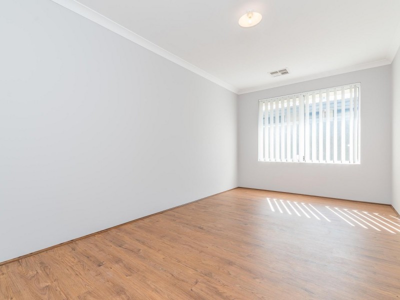 1363 Rowley Road, Hilbert WA 6112