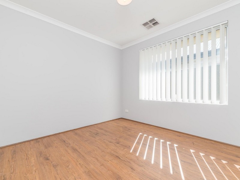 1363 Rowley Road, Hilbert WA 6112