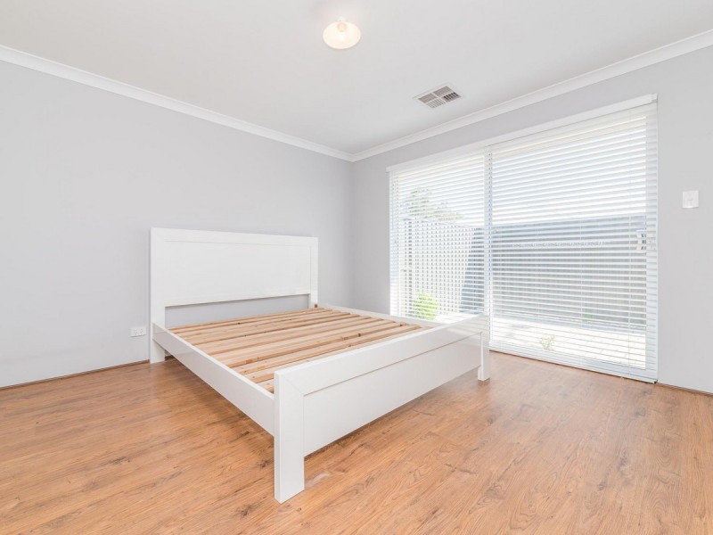 1363 Rowley Road, Hilbert WA 6112