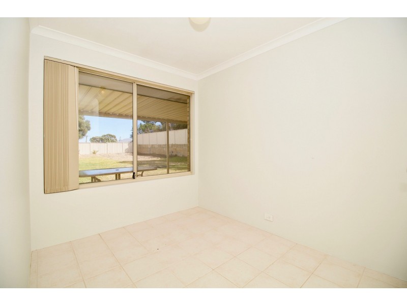 9 Yanrey Street, Golden Bay WA 6174