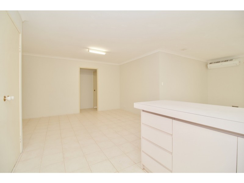 9 Yanrey Street, Golden Bay WA 6174