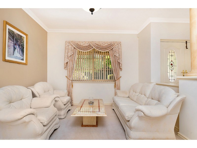 3 Bennett Drive, Canning Vale WA 6155