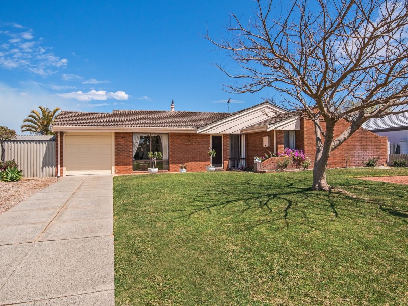 5 Compass Place, Waikiki WA 6169