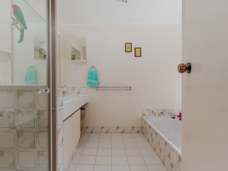 5 Compass Place, Waikiki WA 6169