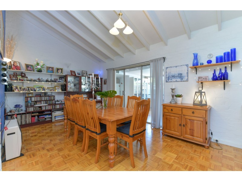 2A Northmoor Road, Eden Hill WA 6054