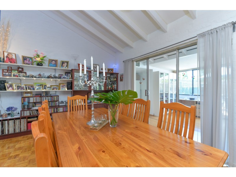 2A Northmoor Road, Eden Hill WA 6054