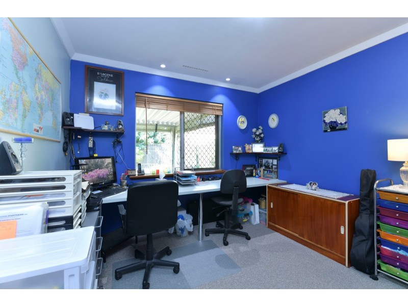 2A Northmoor Road, Eden Hill WA 6054