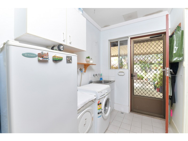 2A Northmoor Road, Eden Hill WA 6054