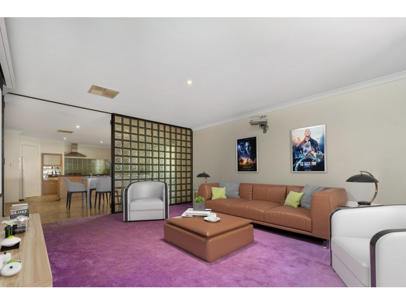 7 Winston Way, Madeley WA 6065