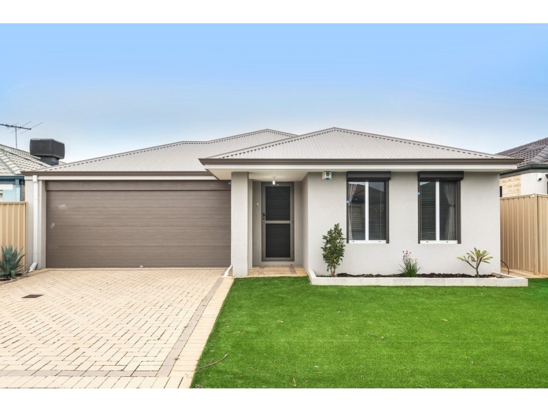 31 Keyham Street, Bertram WA 6167