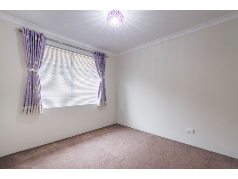 31 Keyham Street, Bertram WA 6167