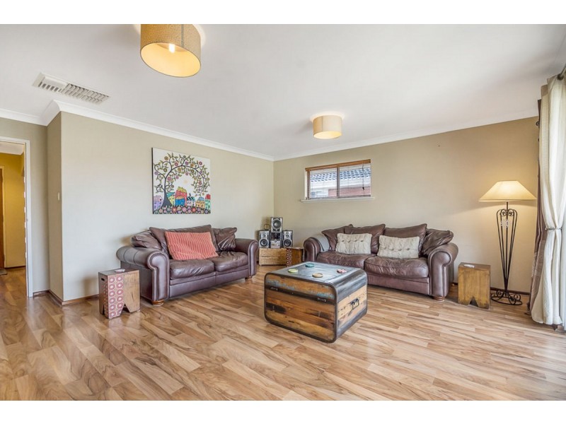 16 Goolema Place, Wanneroo WA 6065