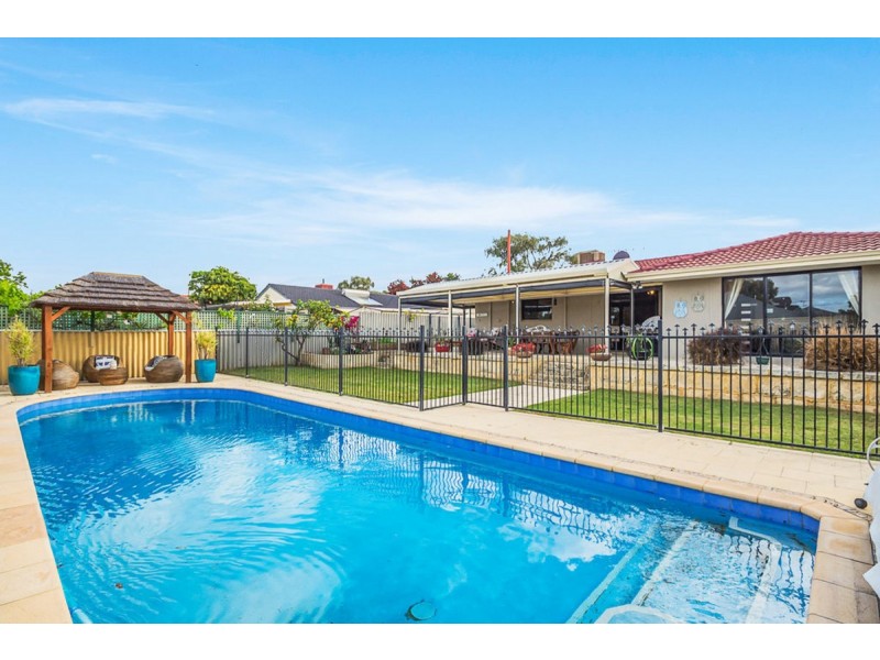 16 Goolema Place, Wanneroo WA 6065