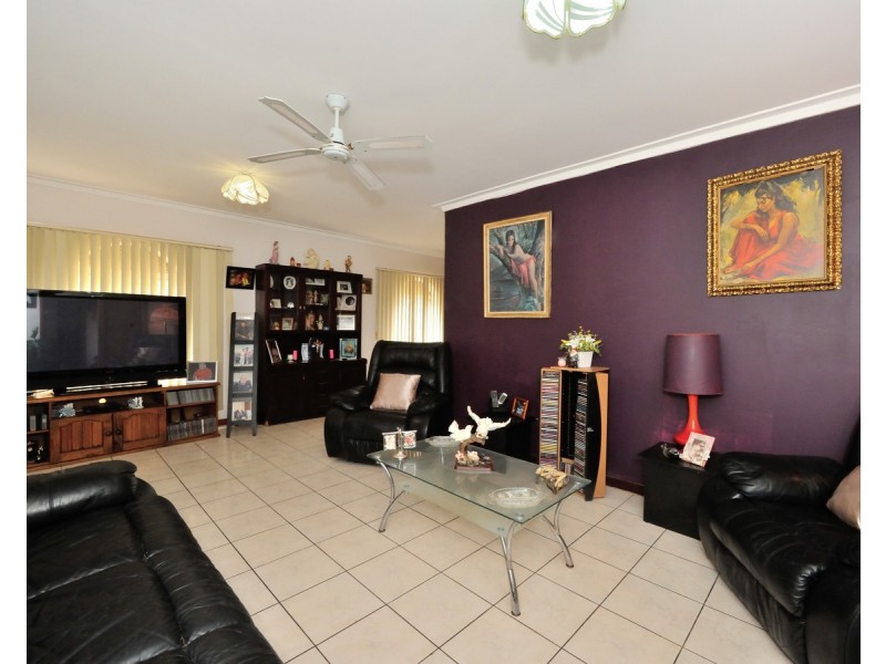 89 Sicklemore Road, Parmelia WA 6167